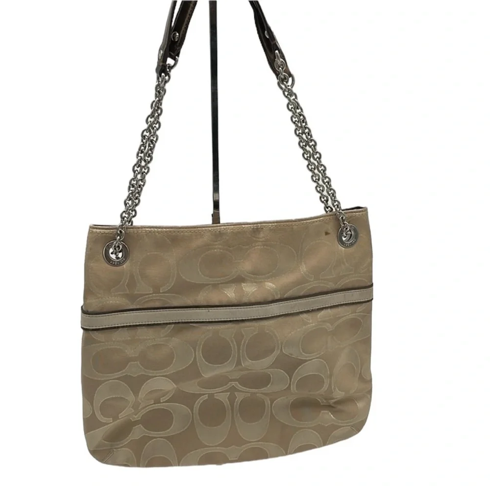 Coach beige poppy